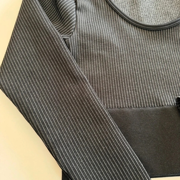 Aerie- Offline- Ribbed- Long sleeve top-Athleisure-Crop- Workout- Women’s Small - Picture 6 of 13